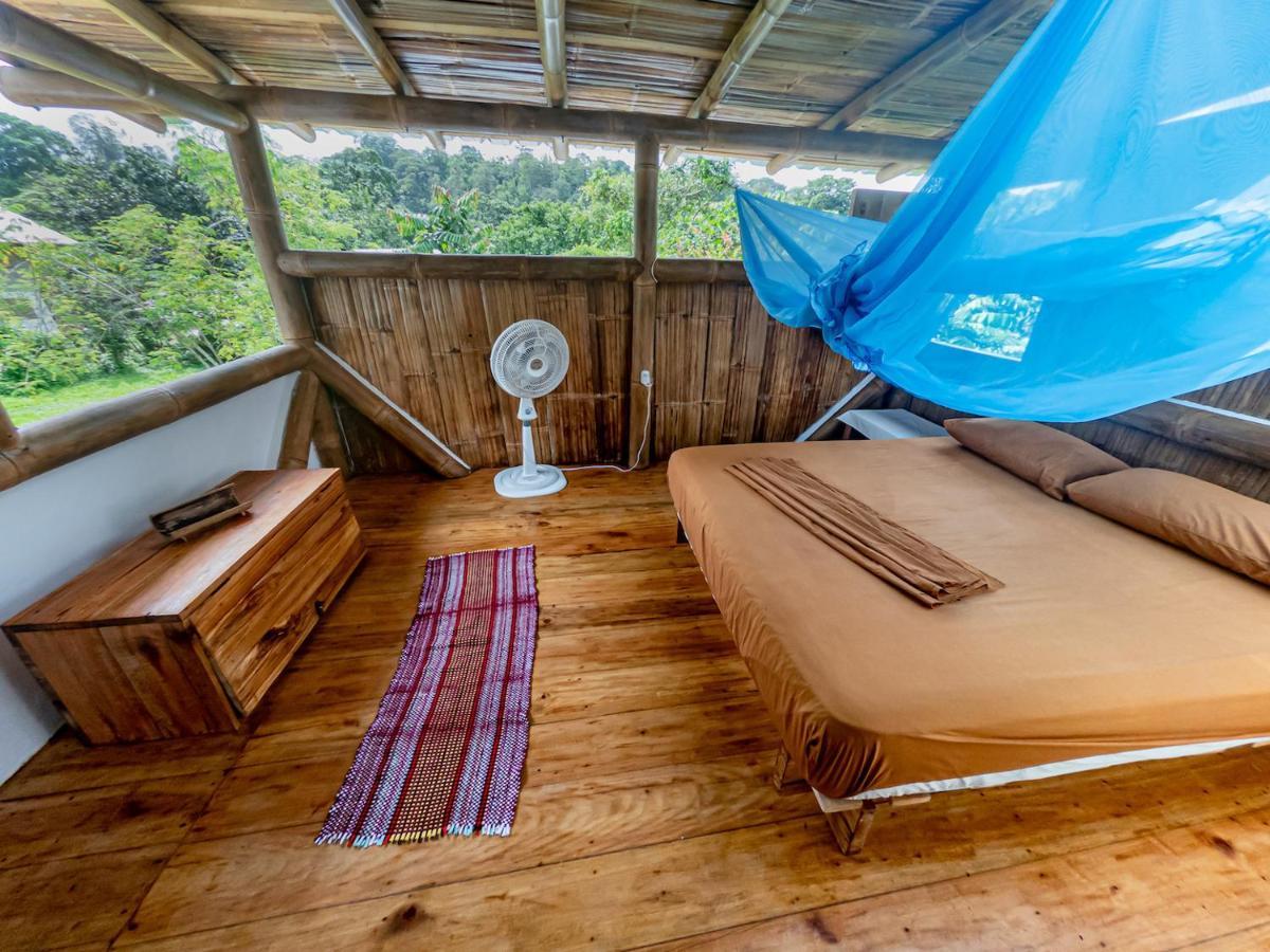 Maracumbo Lodge Mompiche Ngoại thất bức ảnh