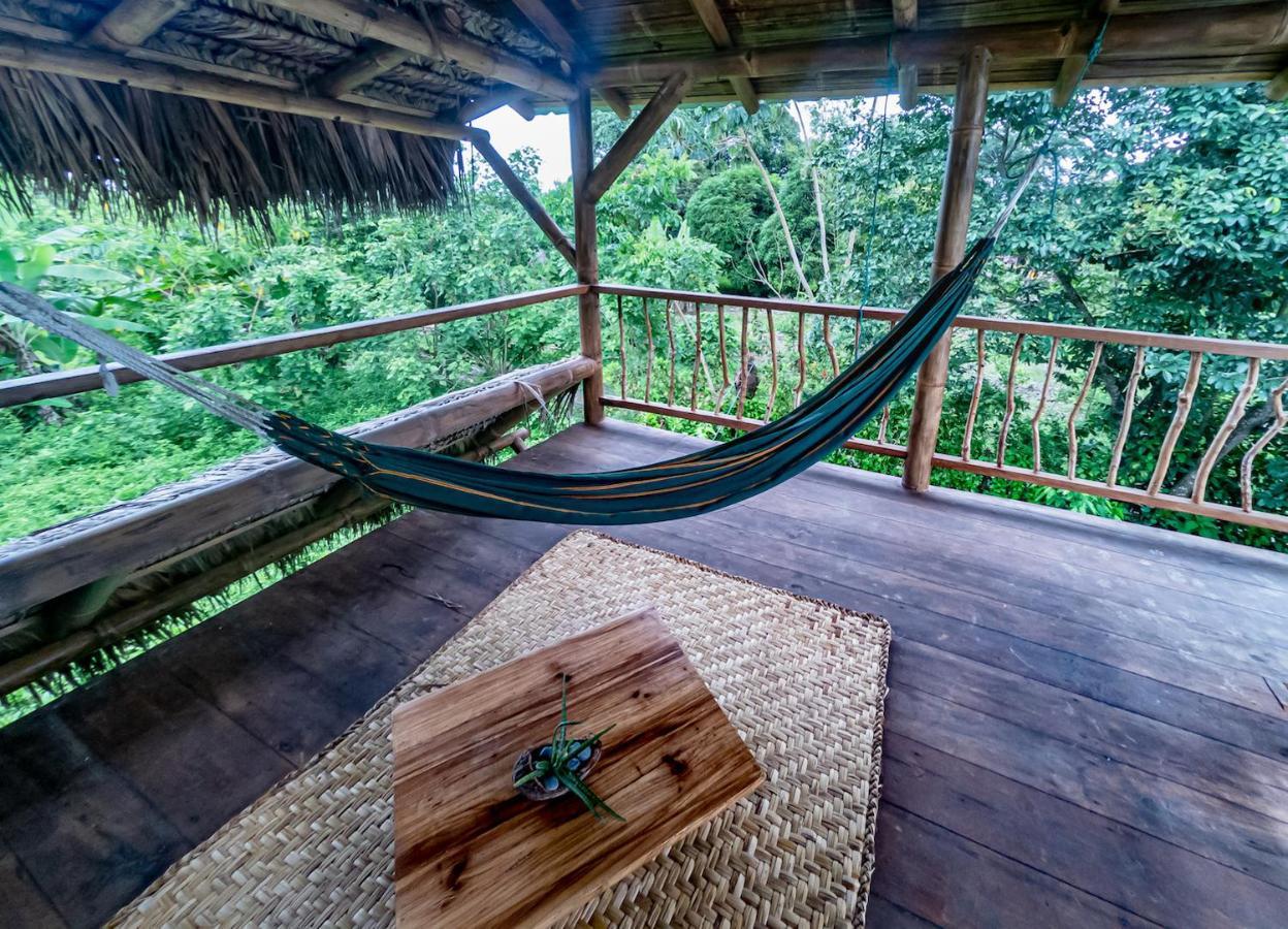Maracumbo Lodge Mompiche Ngoại thất bức ảnh