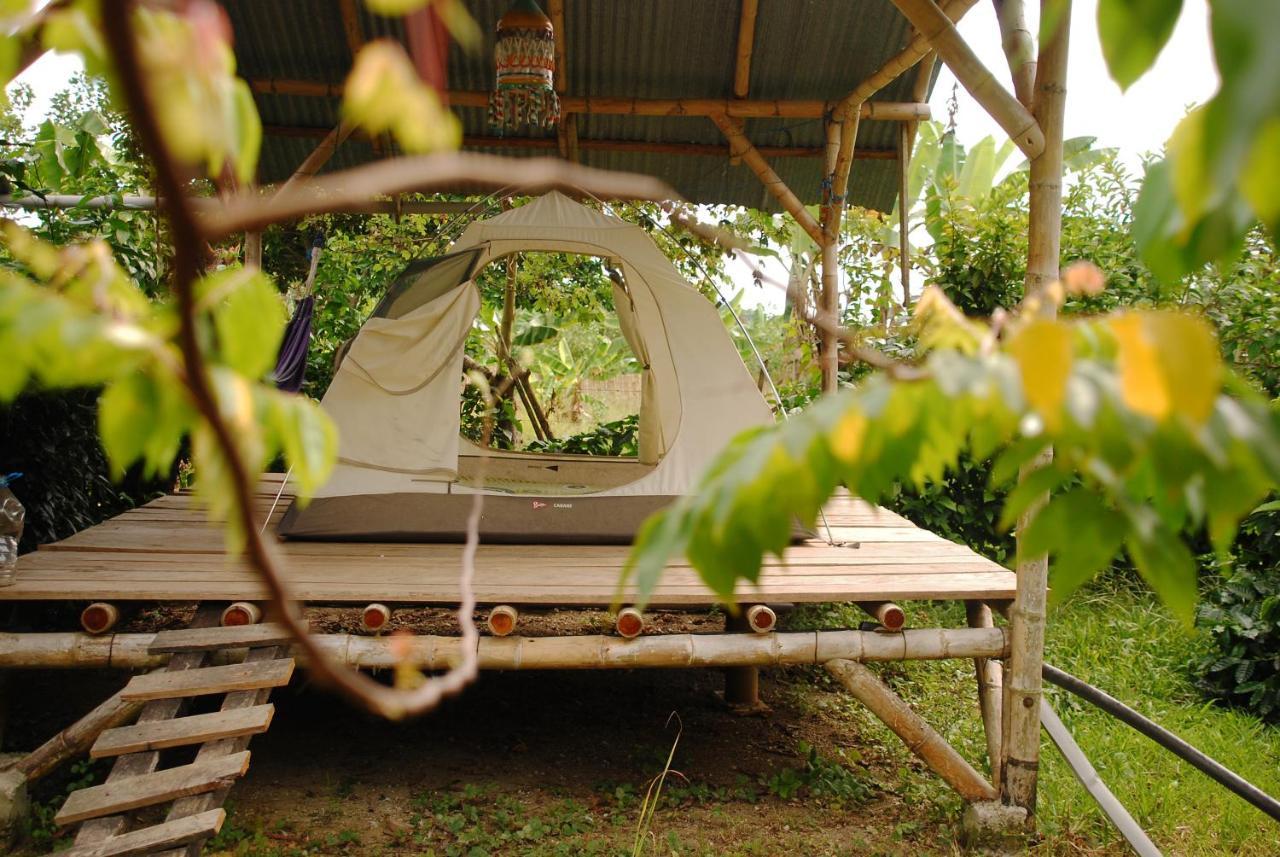Maracumbo Lodge Mompiche Ngoại thất bức ảnh