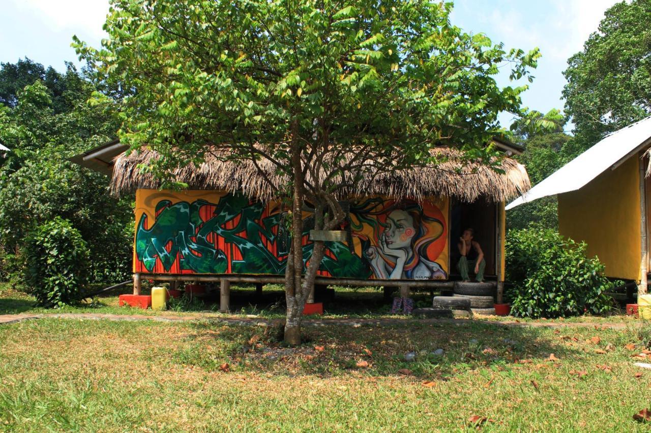 Maracumbo Lodge Mompiche Ngoại thất bức ảnh