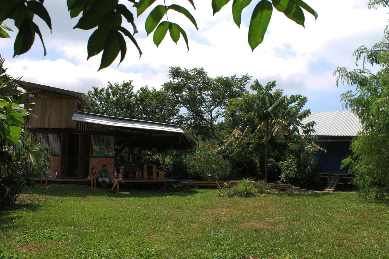 Maracumbo Lodge Mompiche Ngoại thất bức ảnh