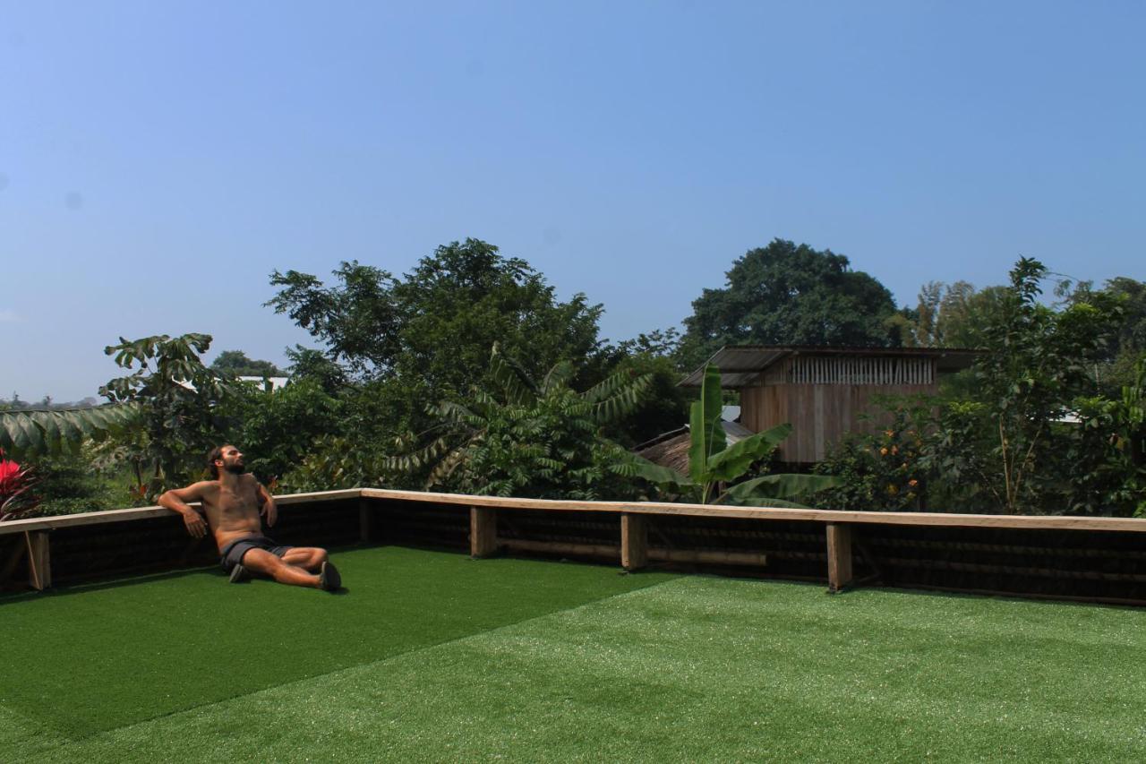 Maracumbo Lodge Mompiche Ngoại thất bức ảnh